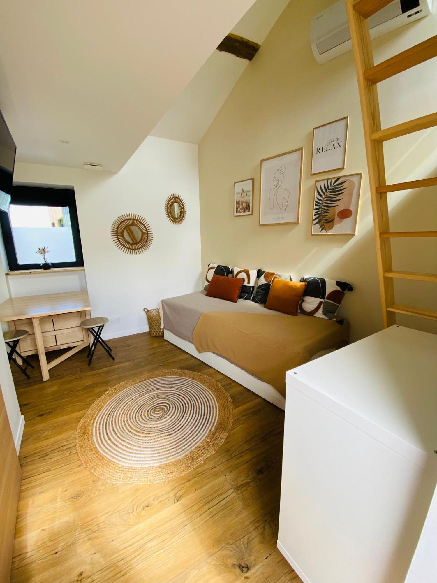 La Chambrote, Maison Cosy Avec Exterieur 브리브라가야르드 외부 사진
